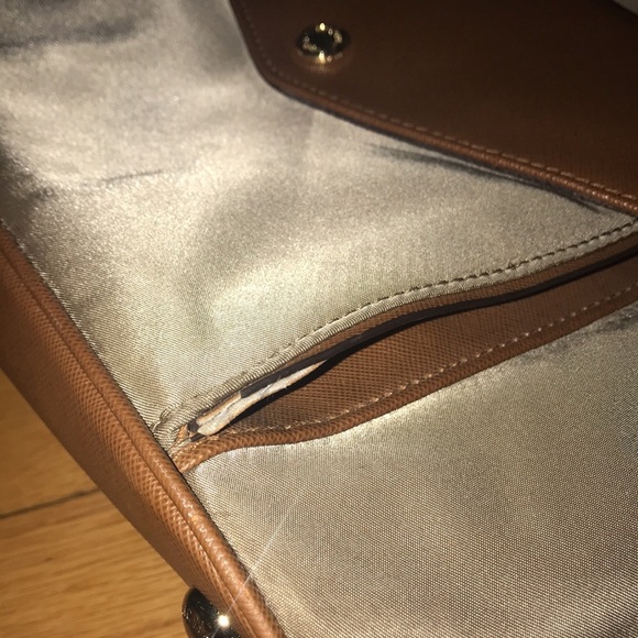 Beautiful Michael Kors purse tote bag - Picture 9 of 14